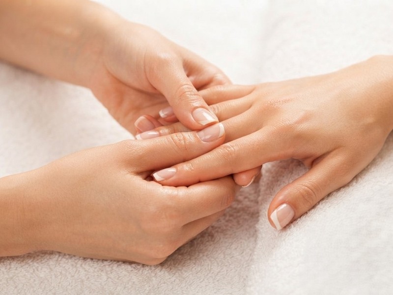 massage des mains